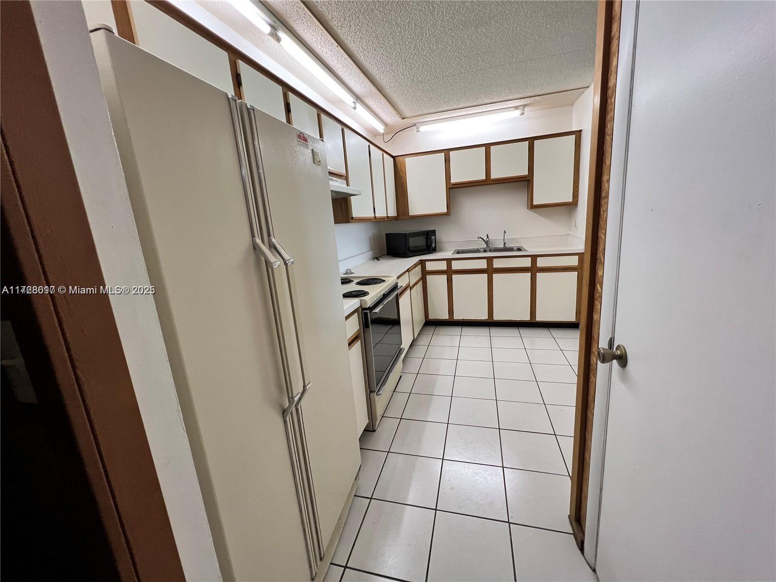 14850 Naranja Lakes Blvd B4b Property Photo 8