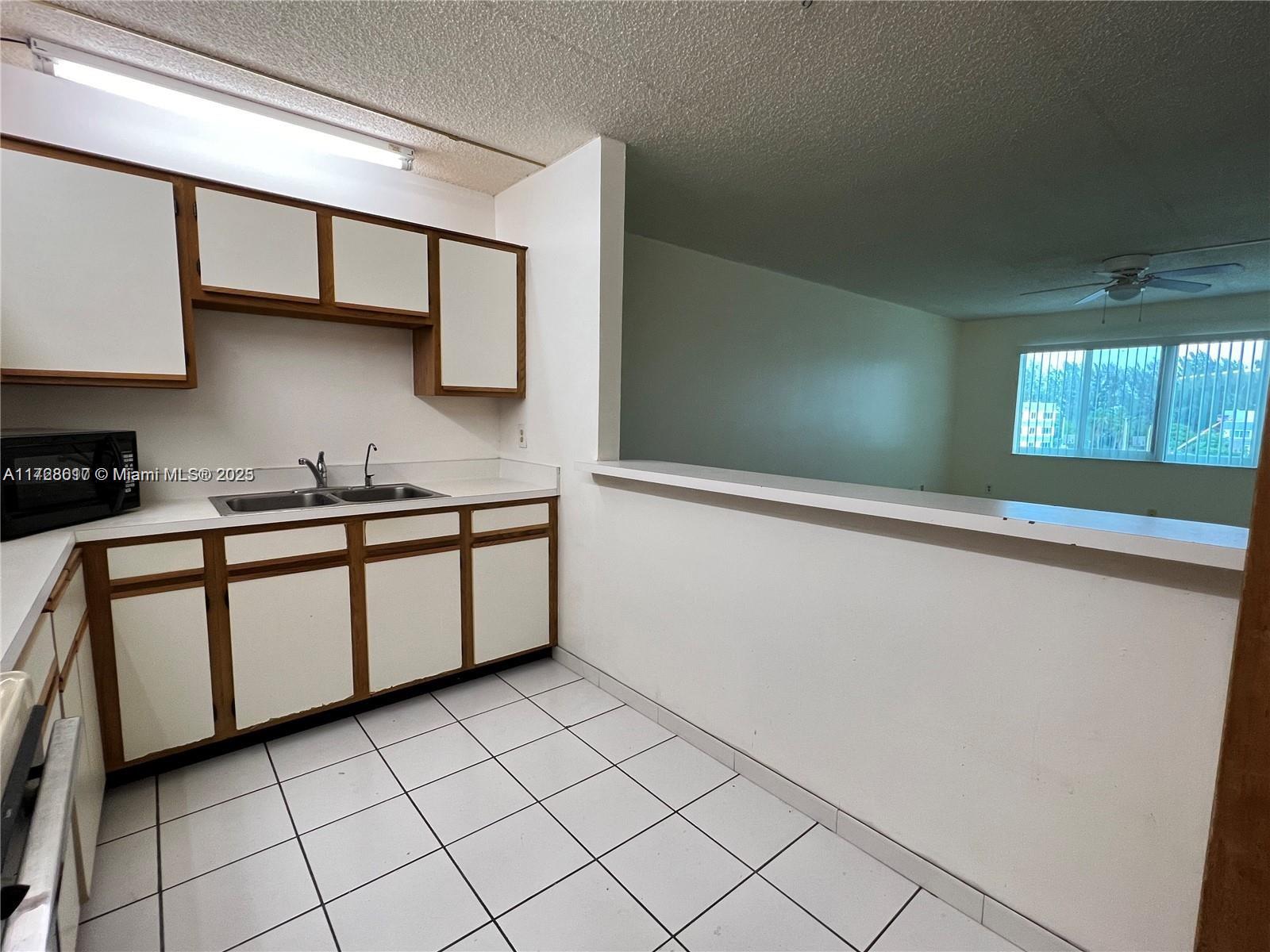 14850 Naranja Lakes Blvd B4b Property Photo 9