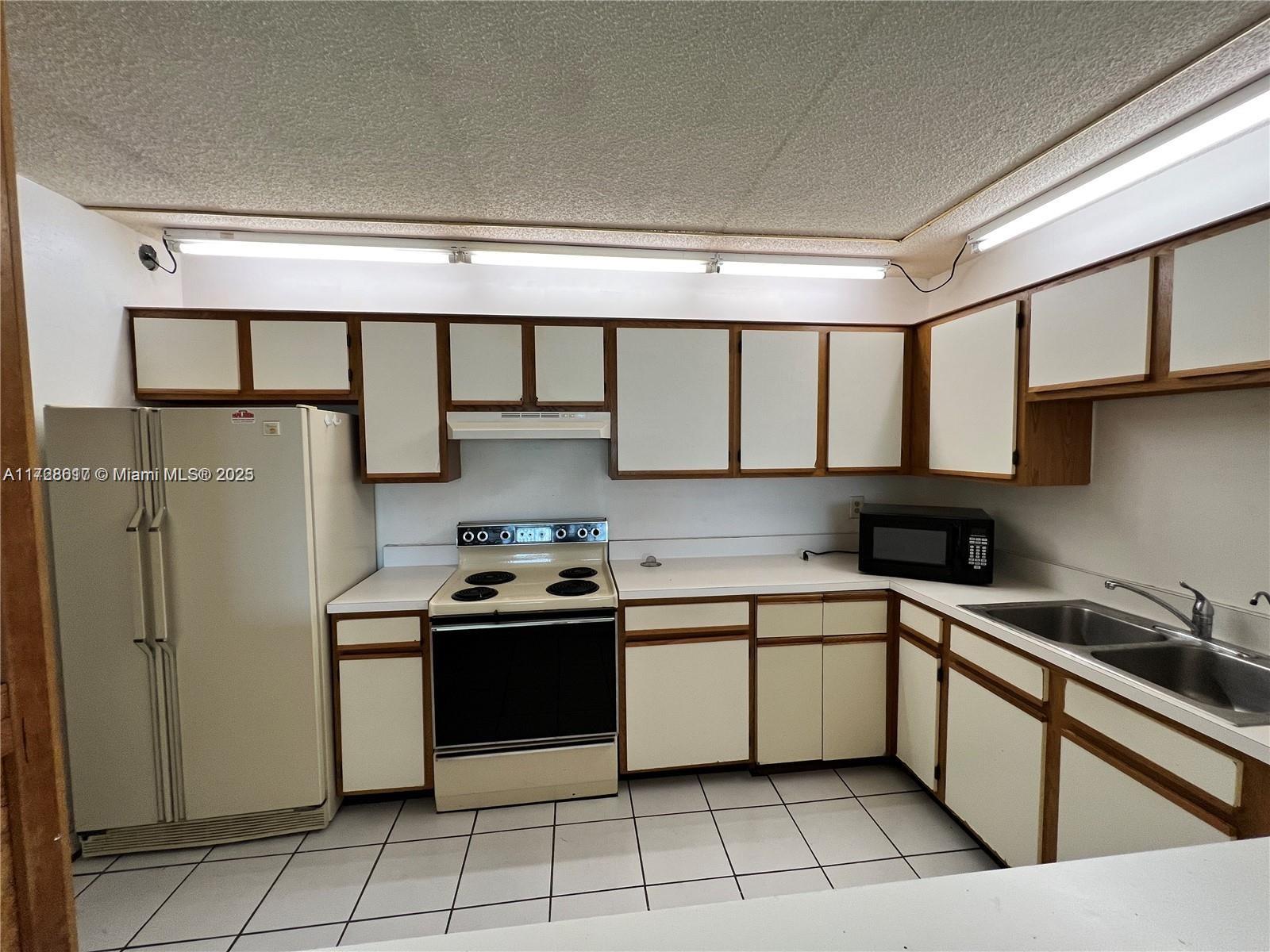 14850 Naranja Lakes Blvd B4b Property Photo 10
