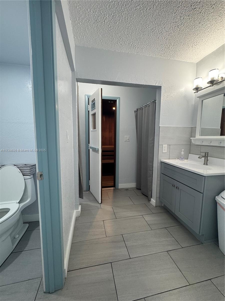 400 N Surf Rd 701 Property Photo 24