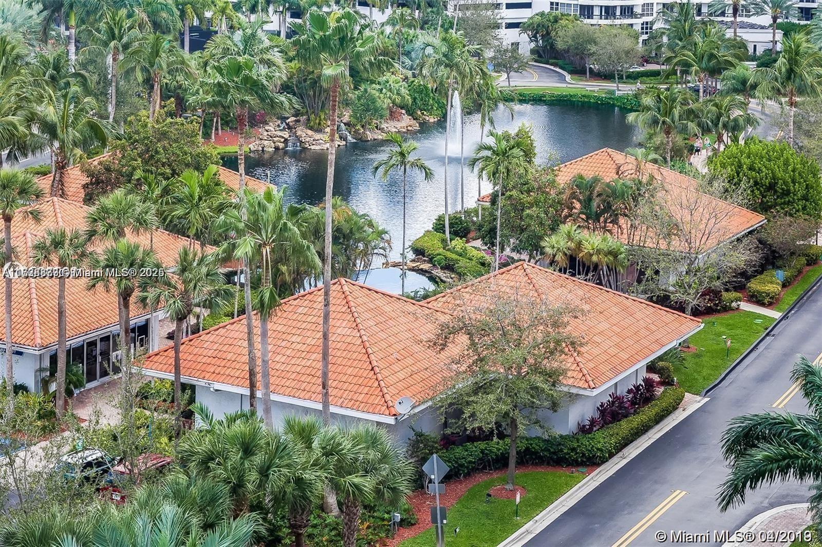 3600 Mystic Pointe Dr 1111 Property Photo 41