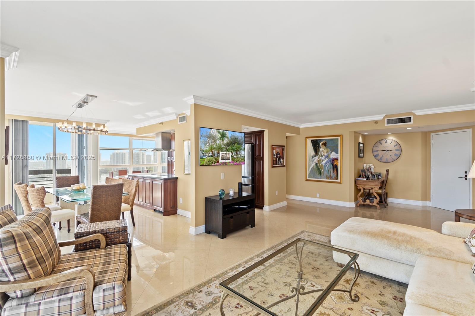 3530 Mystic Pointe Dr 2515 Property Photo 11