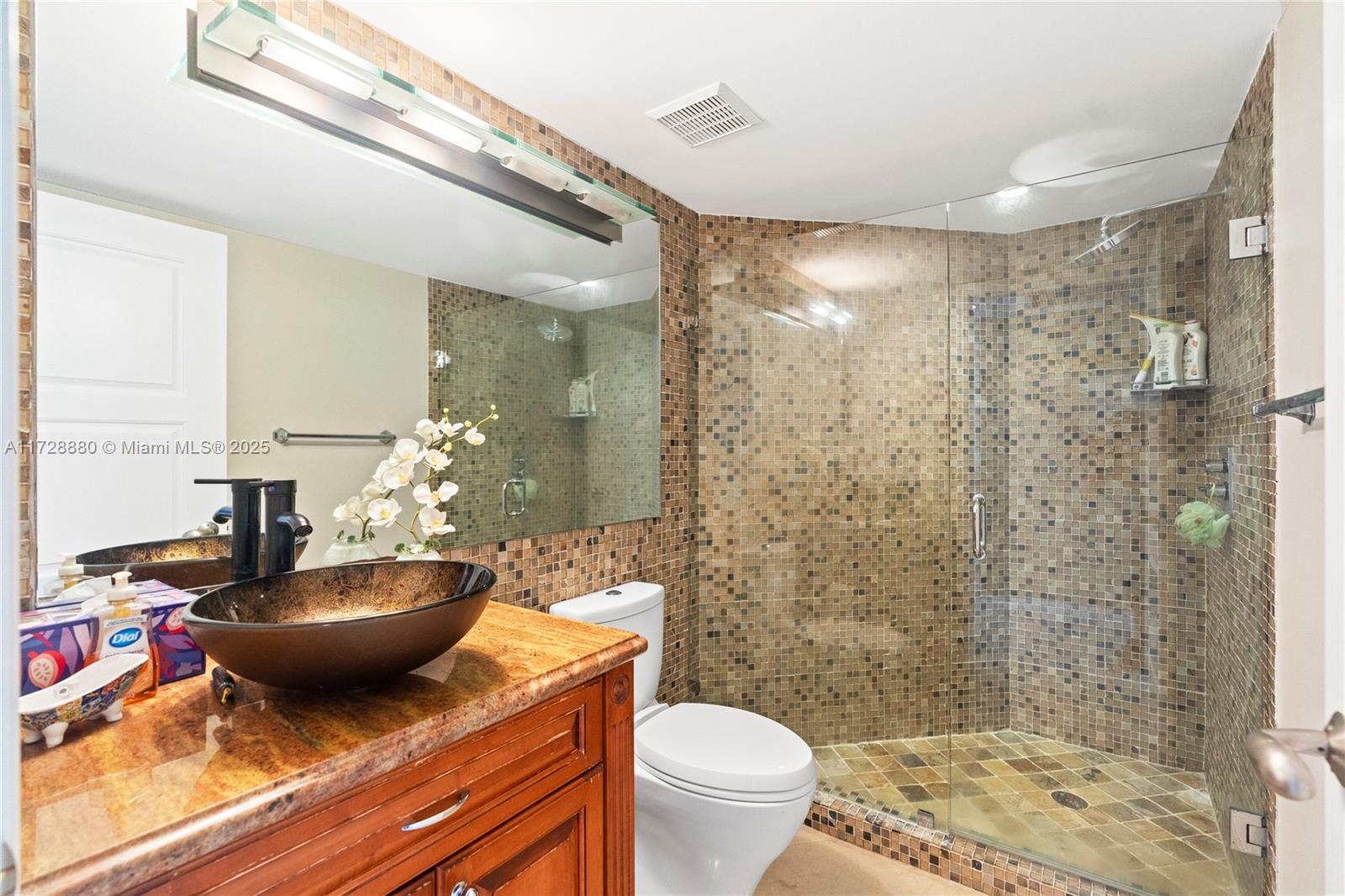 3530 Mystic Pointe Dr 2515 Property Photo 22