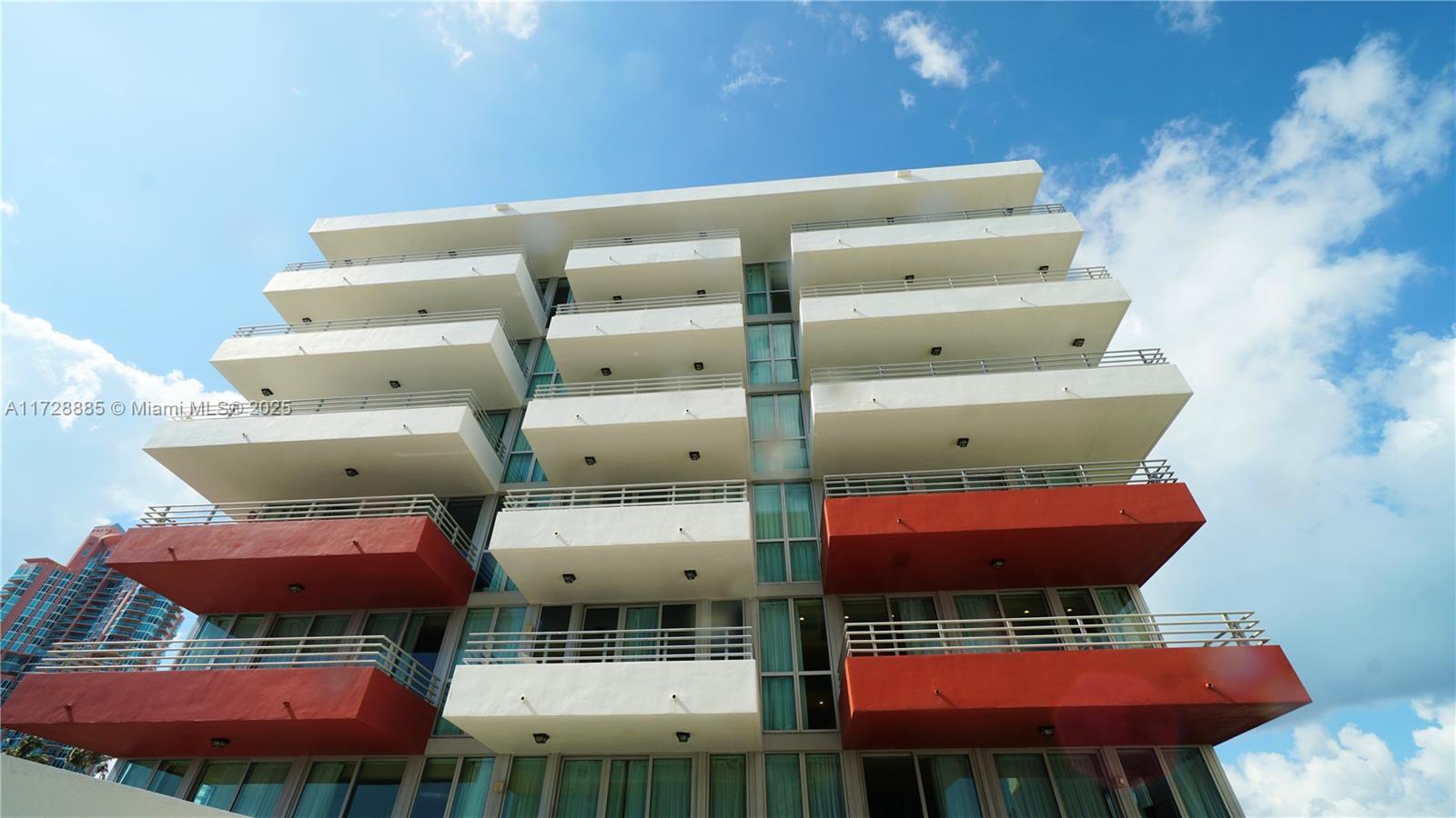 101 Ocean Dr 611 Property Photo 4
