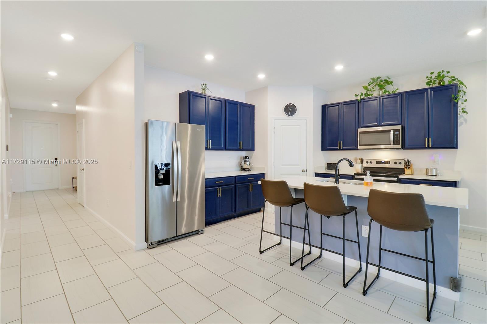 3425 Sw Rosser Blvd Property Photo 4