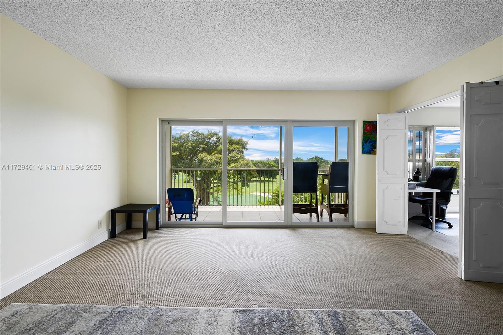 3050 N Palm Aire Dr 501 Property Photo 16
