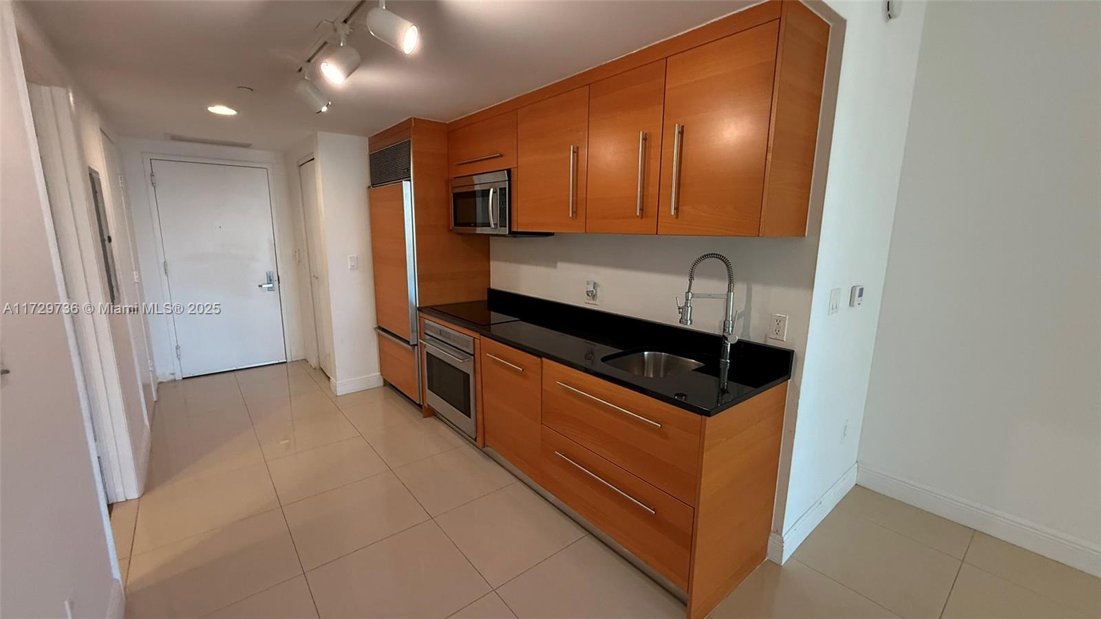 475 Brickell Ave 4408 Property Photo 17