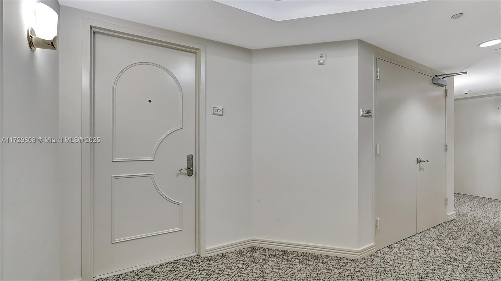18911 Collins Ave 3102 Property Photo 7