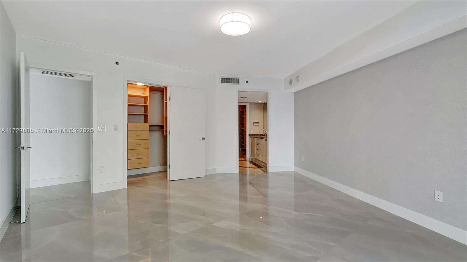 18911 Collins Ave 3102 Property Photo 22