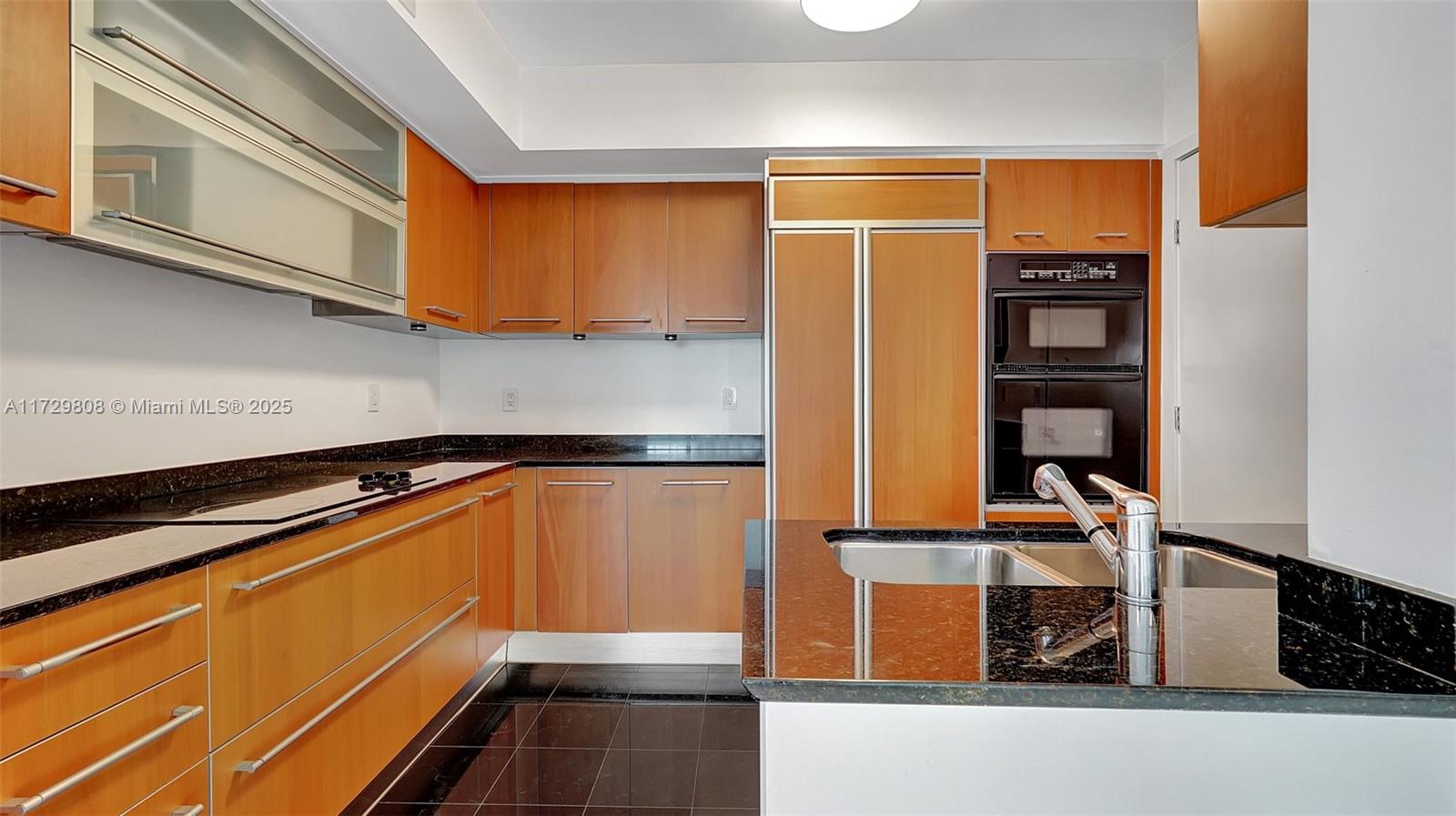 18911 Collins Ave 3102 Property Photo 28