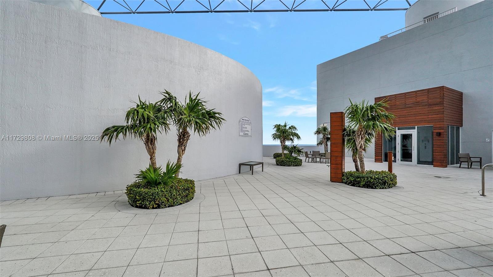 18911 Collins Ave 3102 Property Photo 48