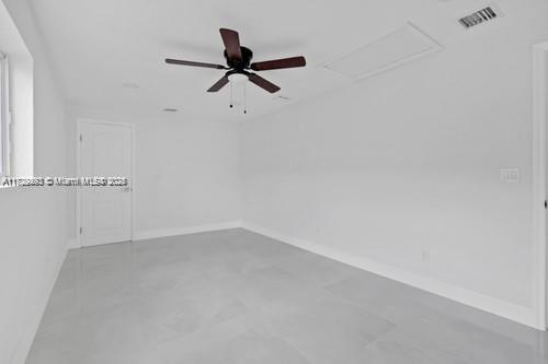 655 Sw 5th St Property Photo 14