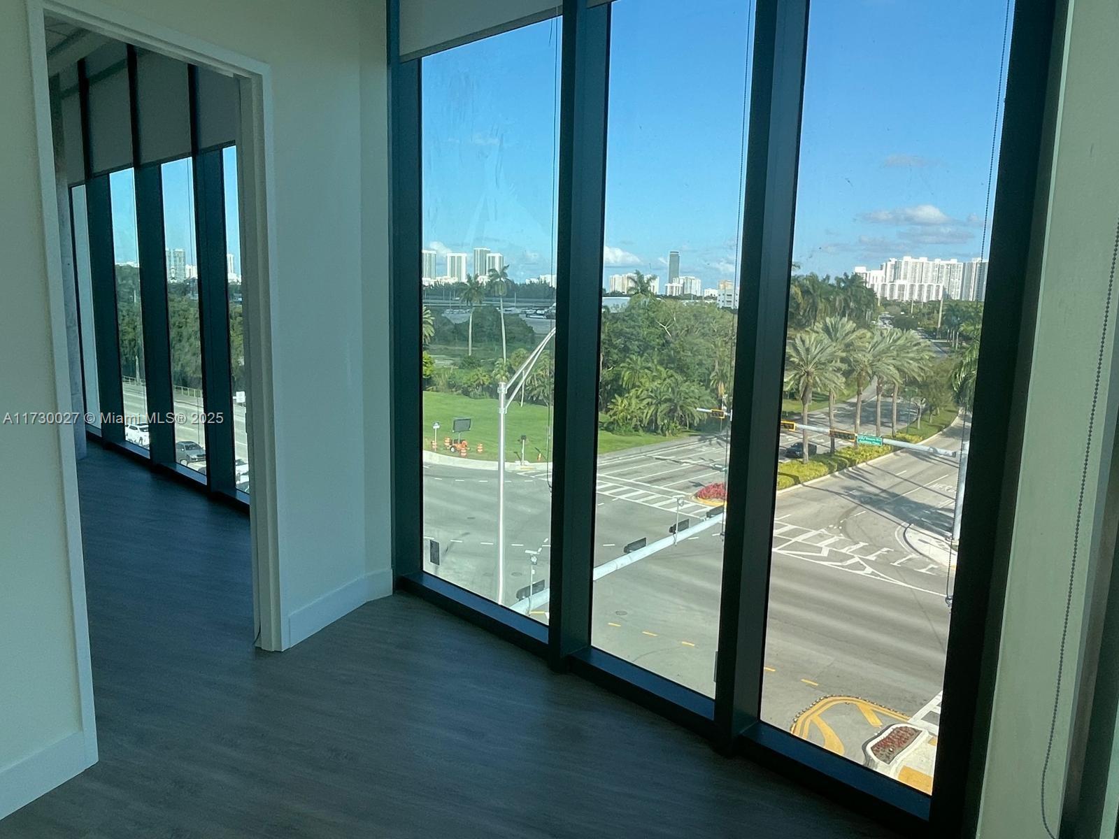 21290 Biscayne Blvd 407 Property Photo 8