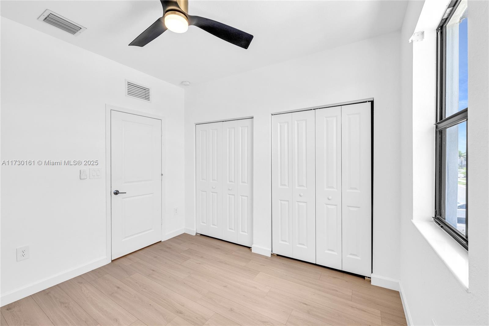 11854 Sw 246th Ln Property Photo 18