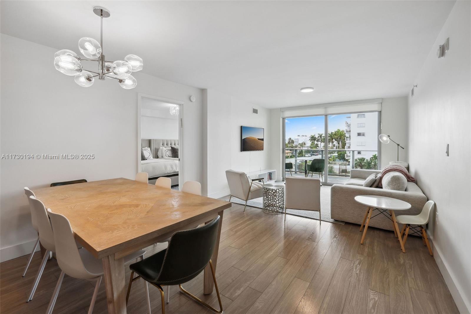 1025 92nd St 402 Property Photo 1