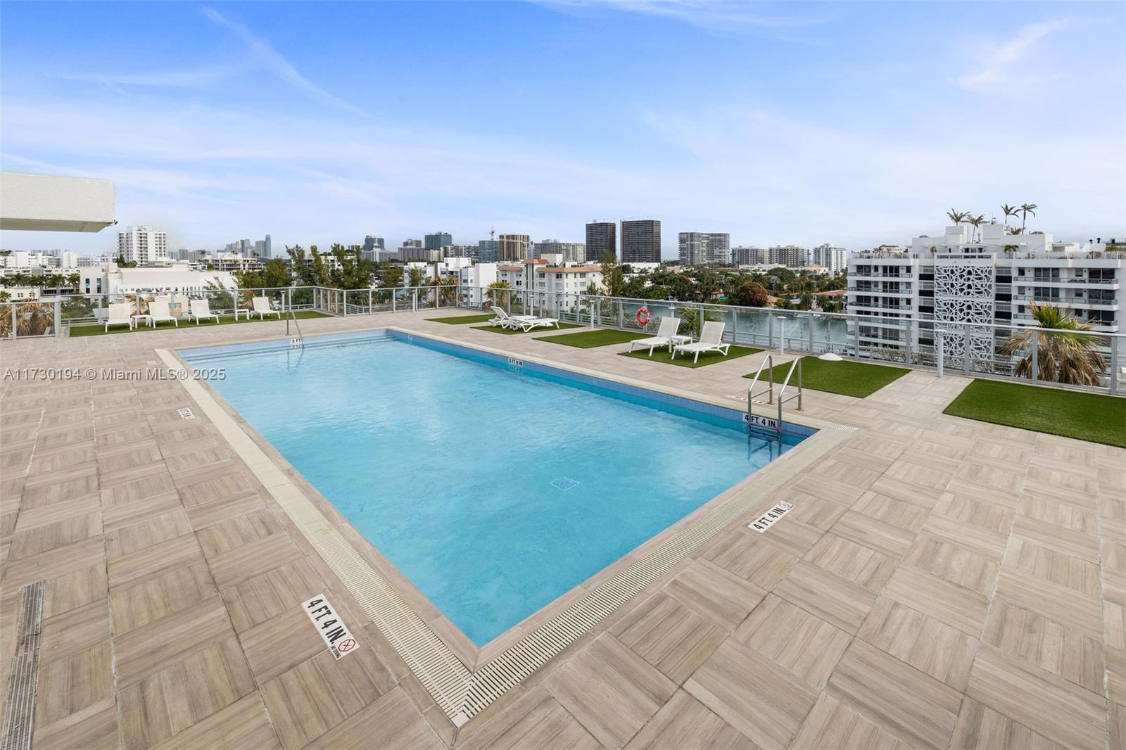 1025 92nd St 402 Property Photo 25