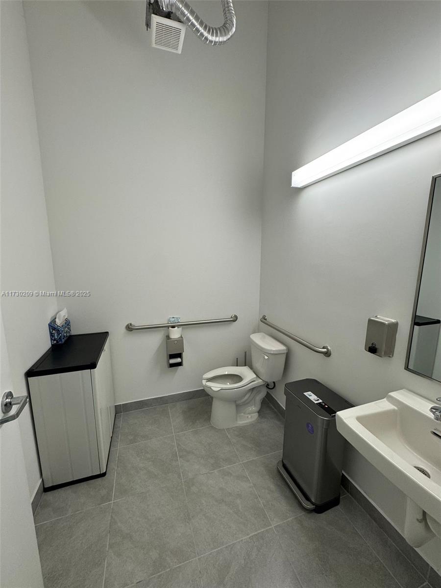 9610 Stirling Rd 106 Property Photo 14