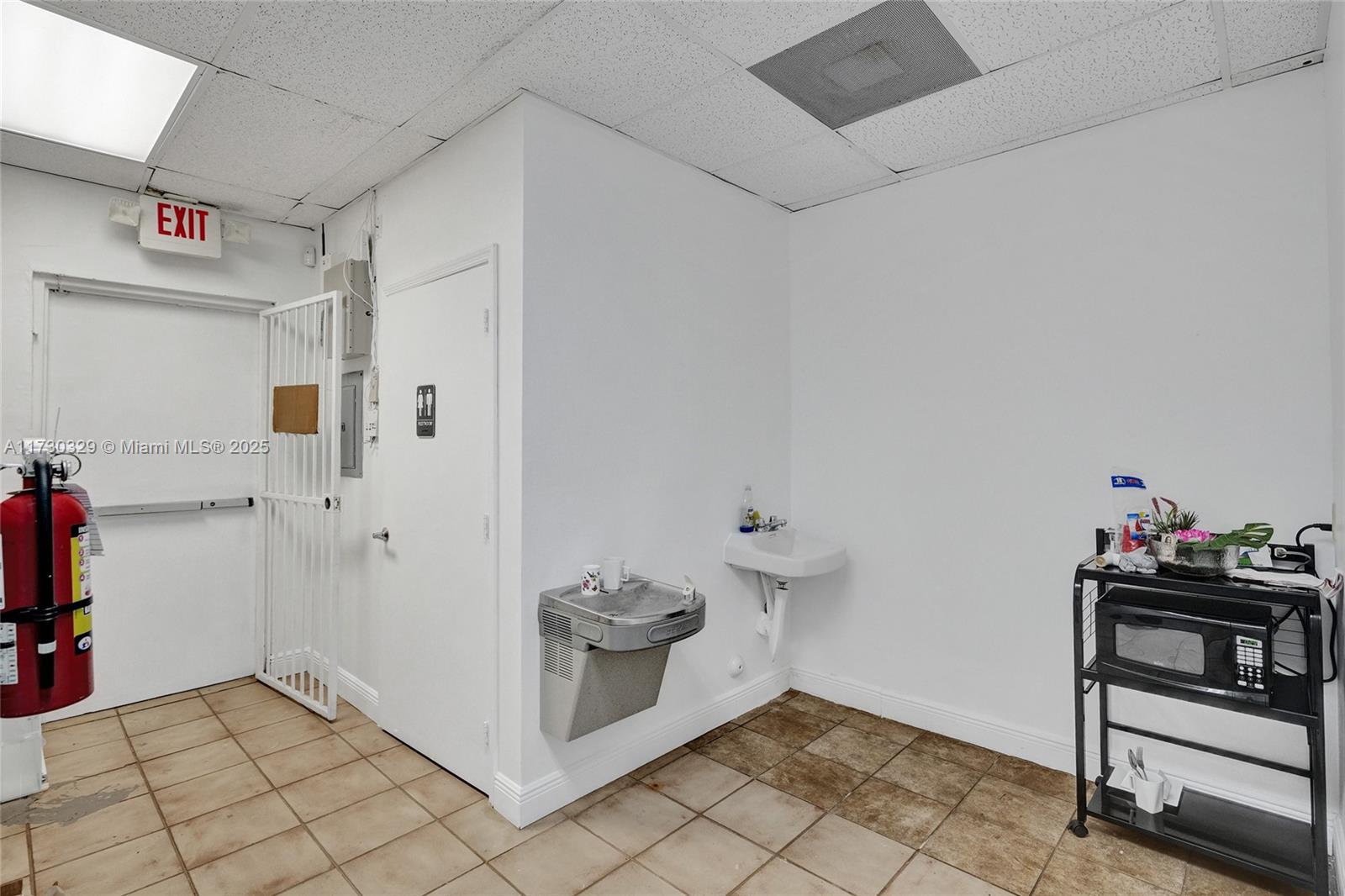 12382 Quail Roost Drive Property Photo 23