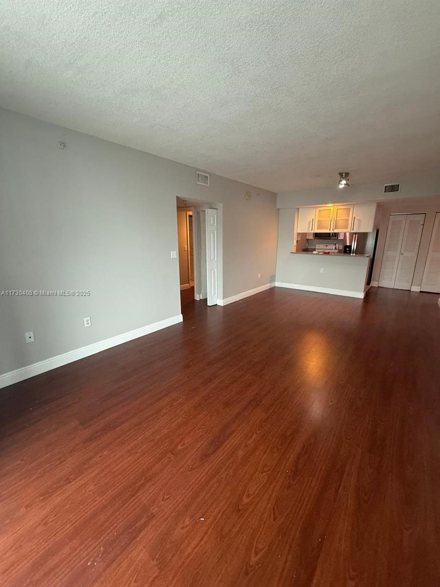 275 Ne 18th St 1503 Property Photo 11