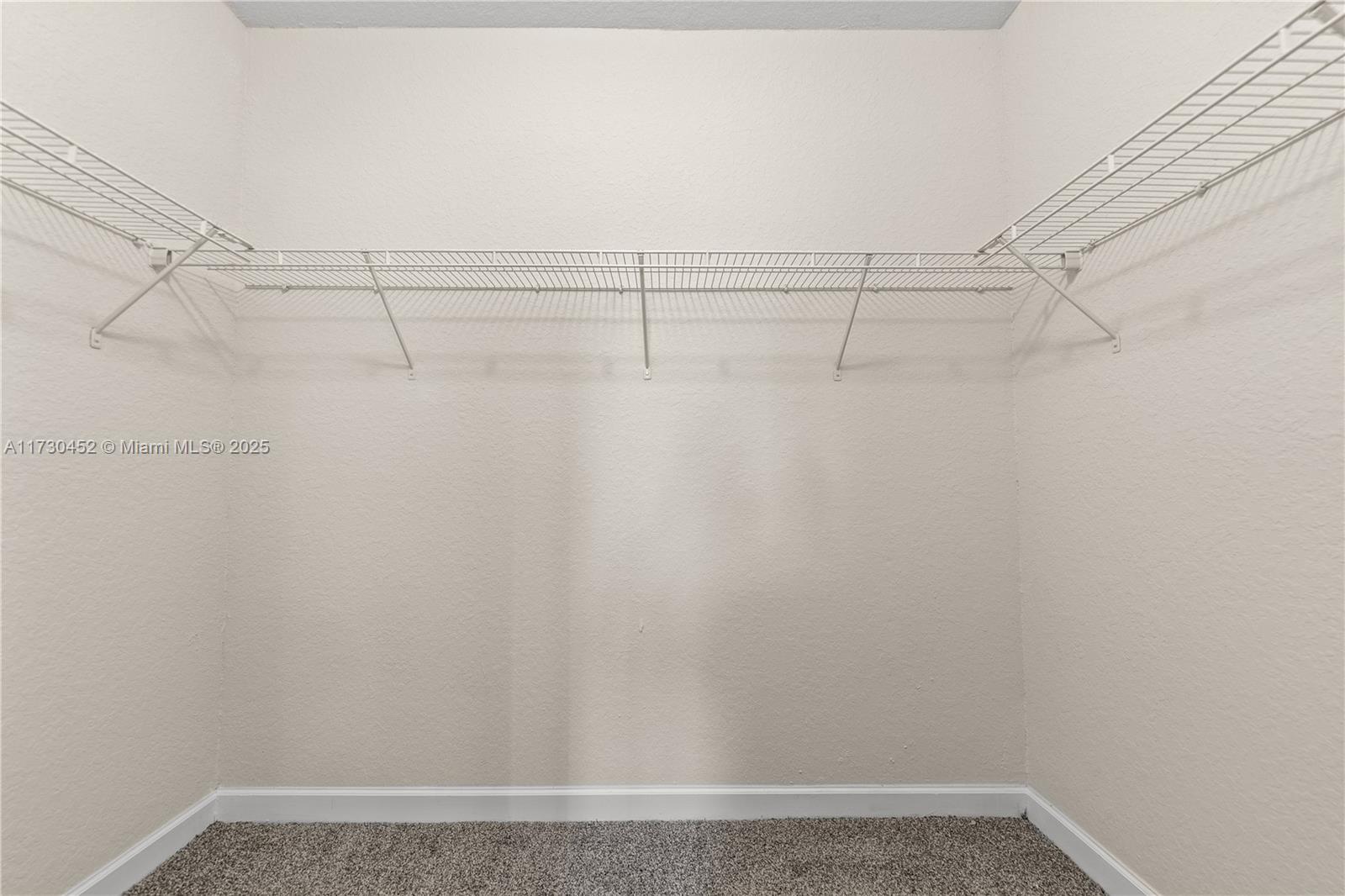2466 Se 15th Ct Property Photo 15