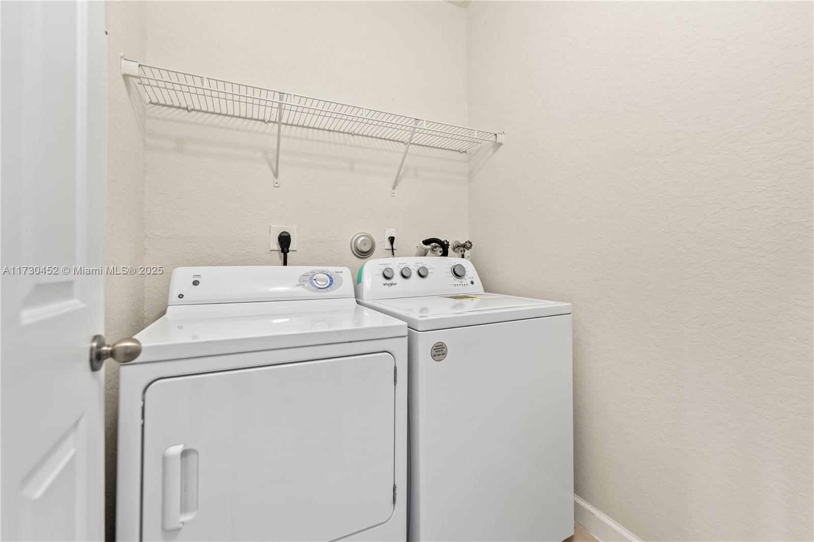 2466 Se 15th Ct Property Photo 22