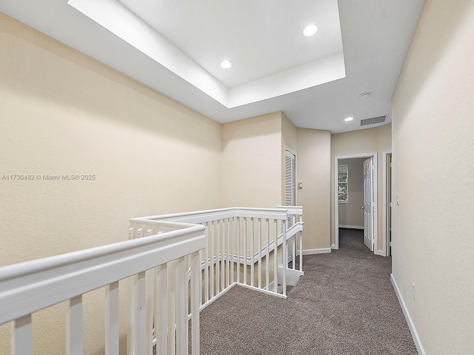 2463 Se 15th Ct Property Photo 12