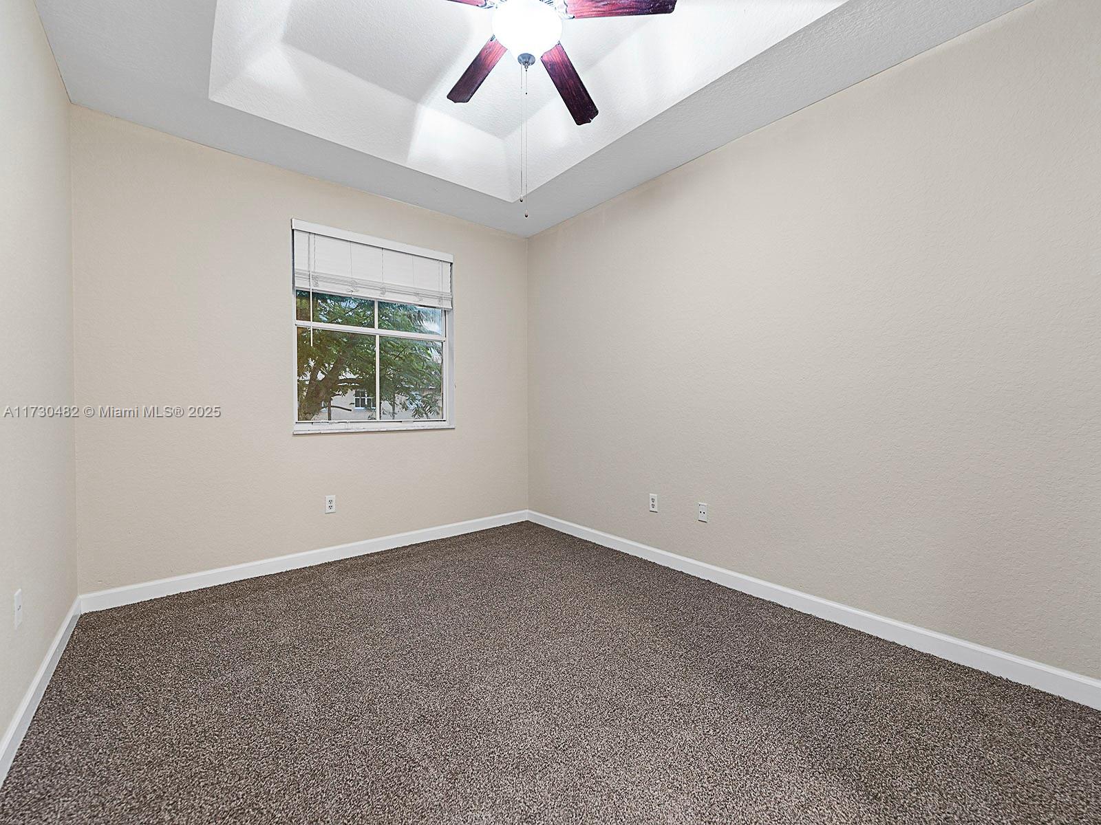 2463 Se 15th Ct Property Photo 13