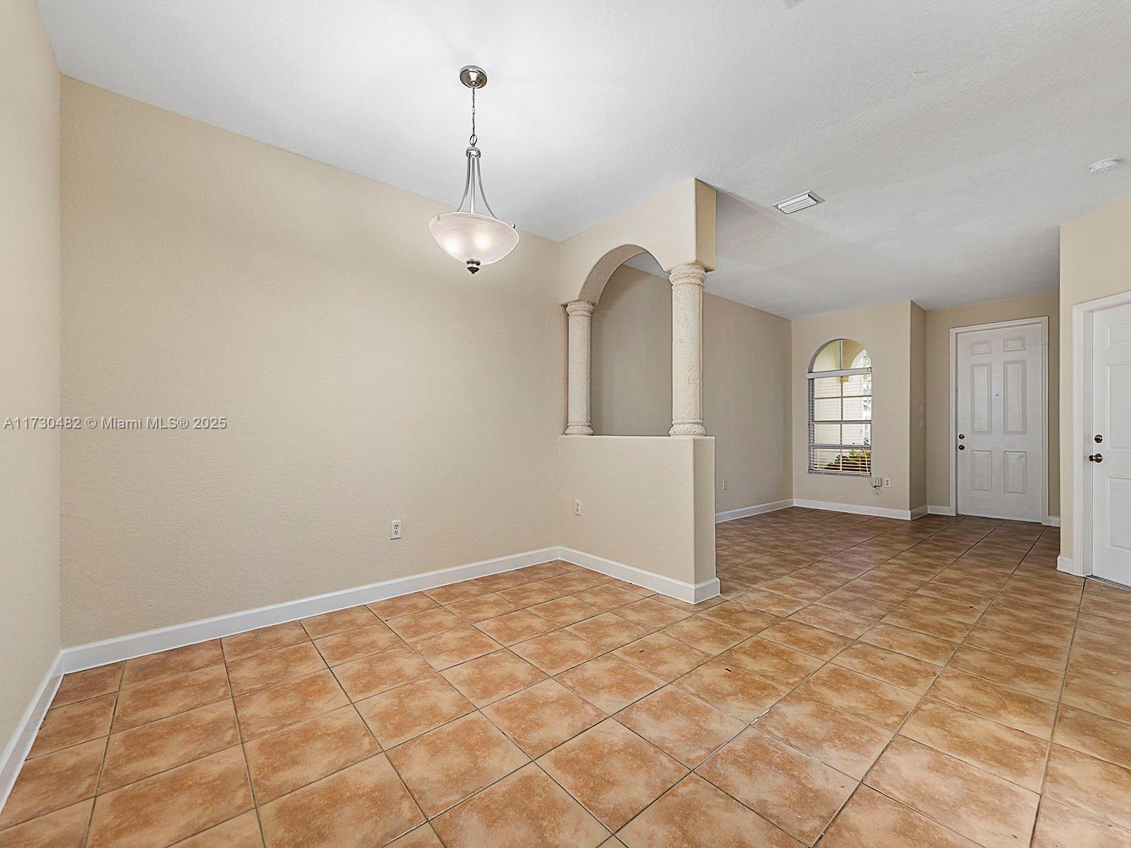 2463 Se 15th Ct Property Photo 26