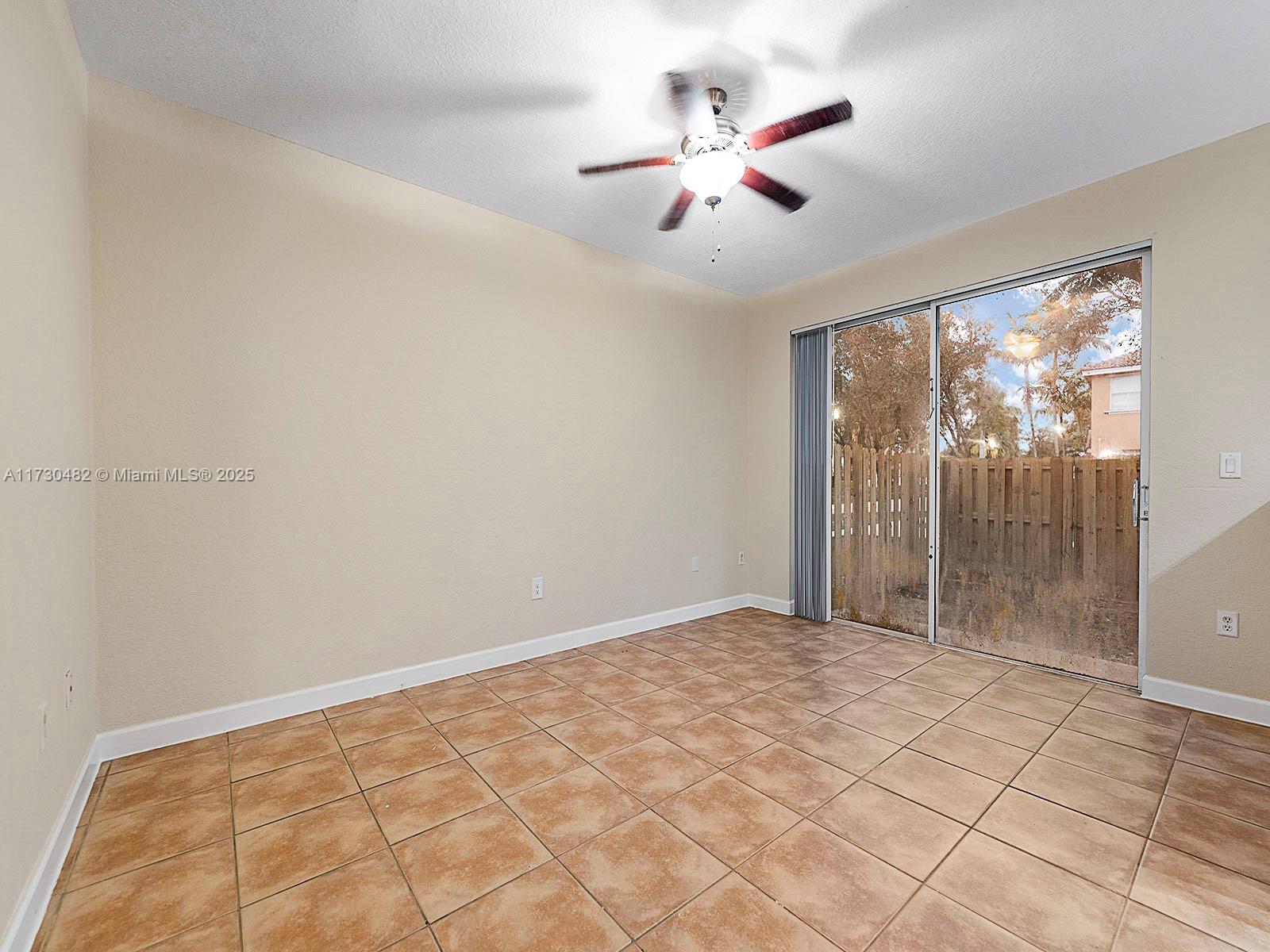 2463 Se 15th Ct Property Photo 27