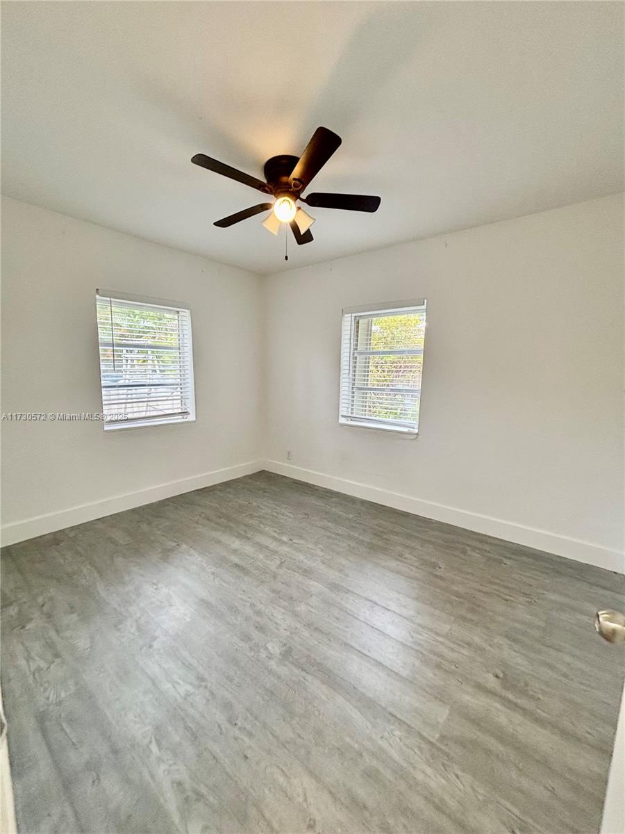 1619 Rodman St Property Photo 16