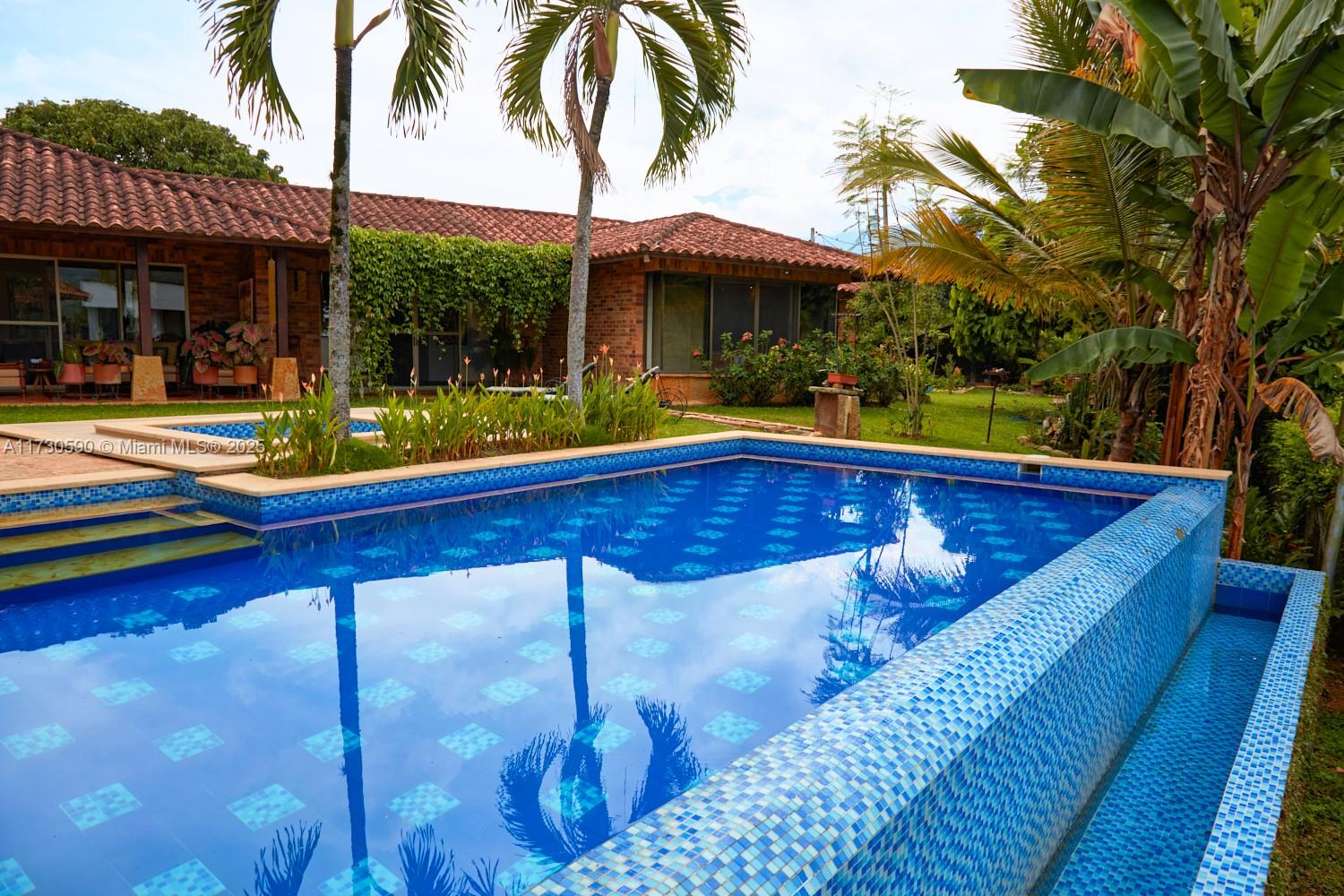 Casa 7 Hacienda La Constancia, Floridablanca, Santander Property Photo