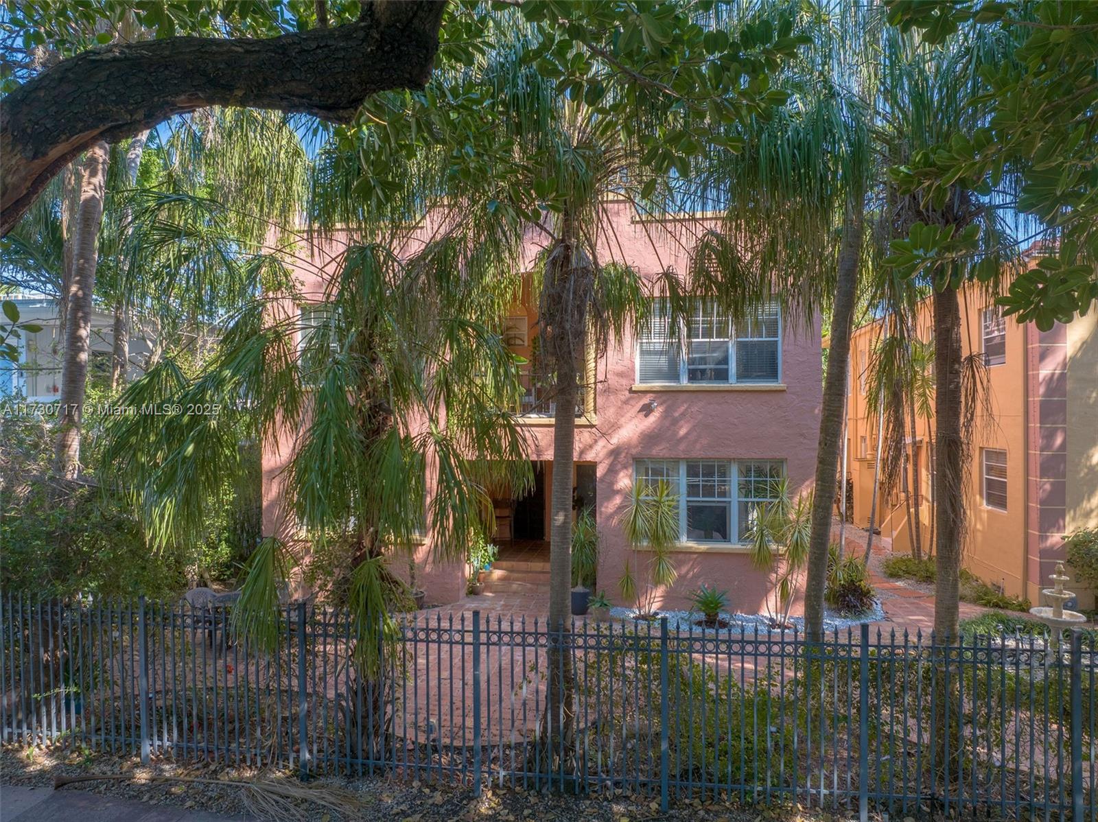 735-745 Meridian Ave Property Photo 1