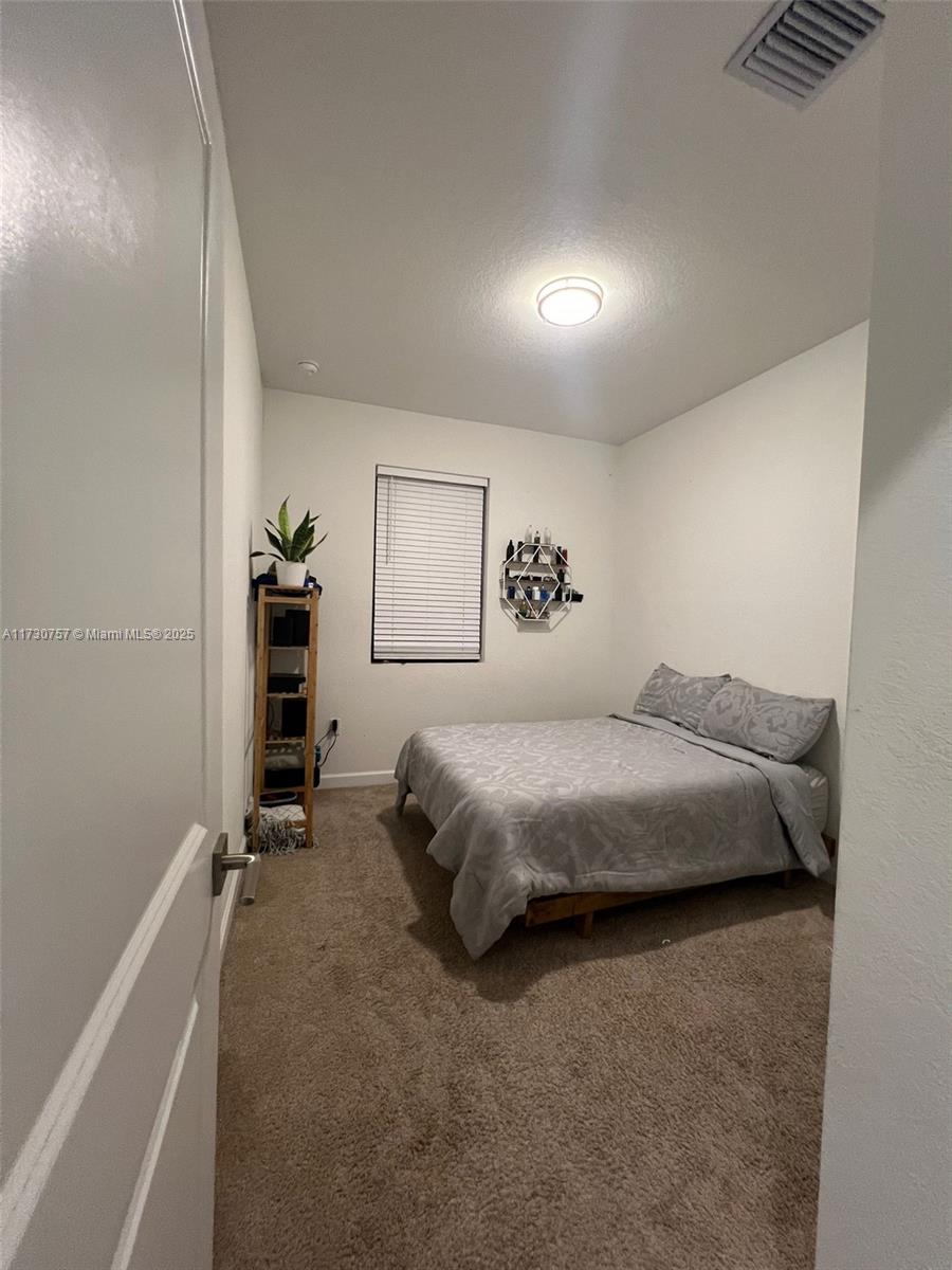 1137 Sw 6th Ct Property Photo 23
