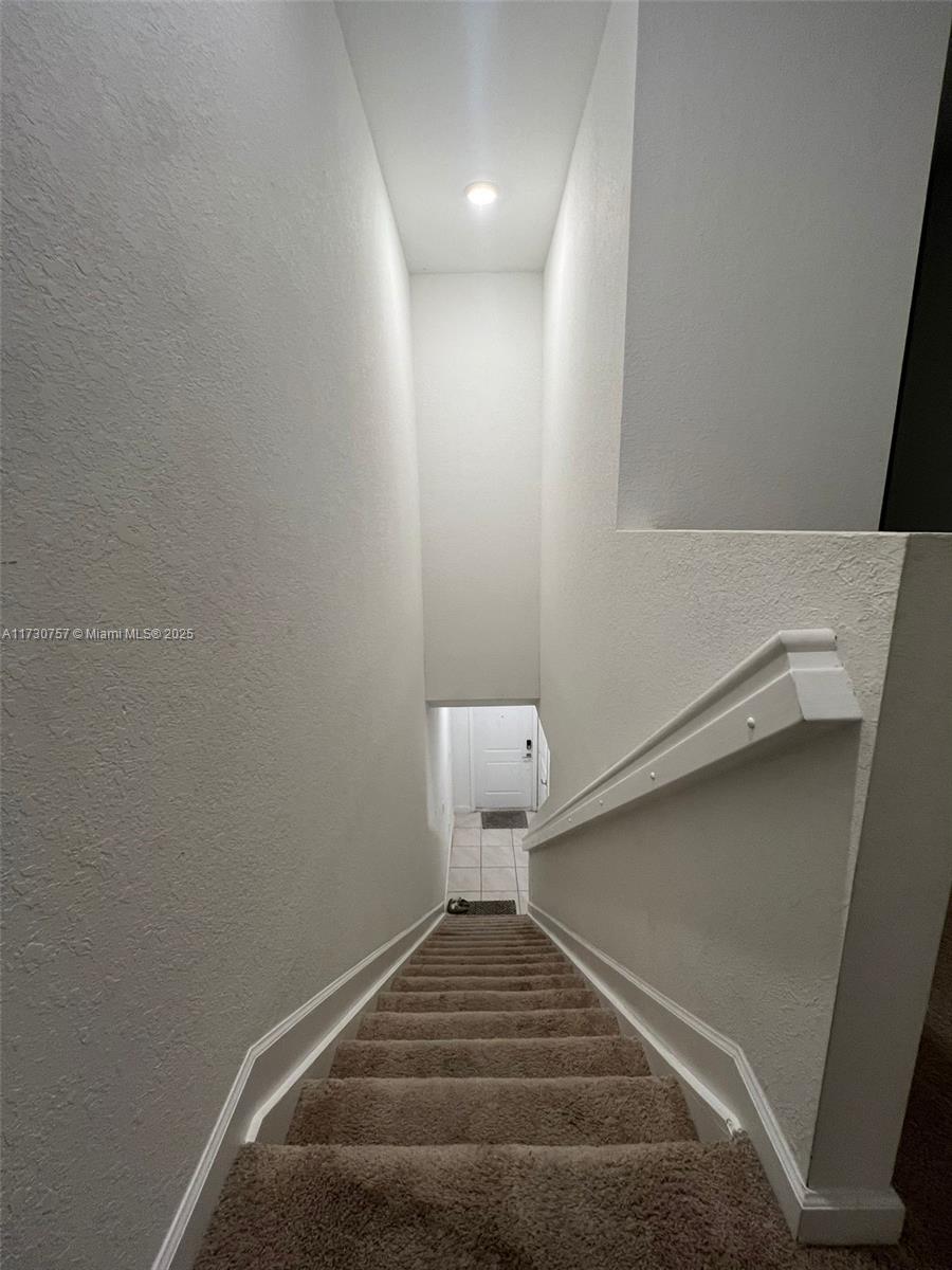 1137 Sw 6th Ct Property Photo 25