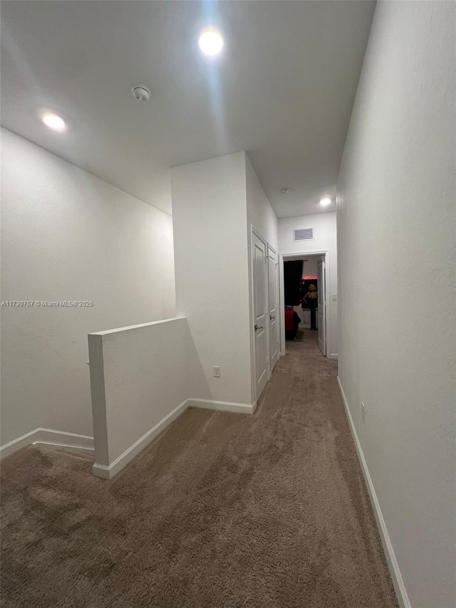 1137 Sw 6th Ct Property Photo 28