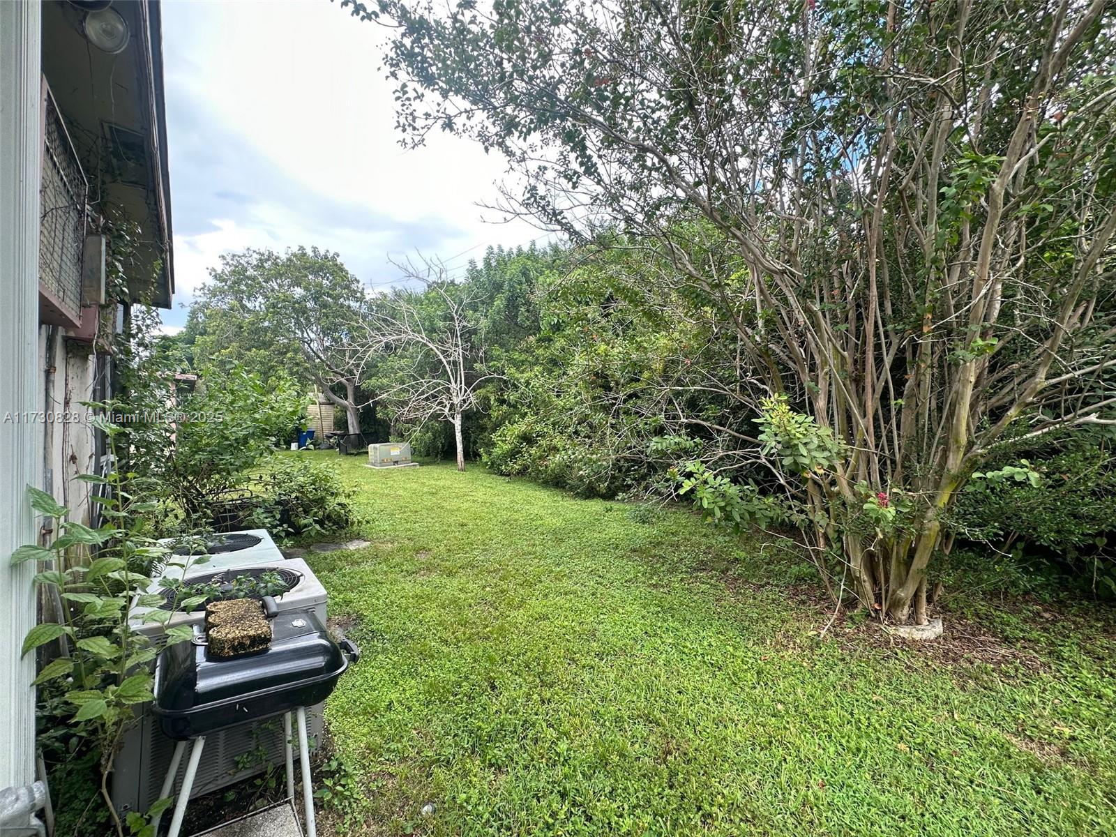 6841 Nw 30th St 6 Property Photo 8