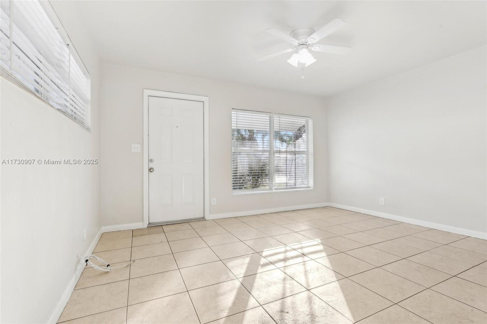 5409 N Andrews Ave Property Photo 2