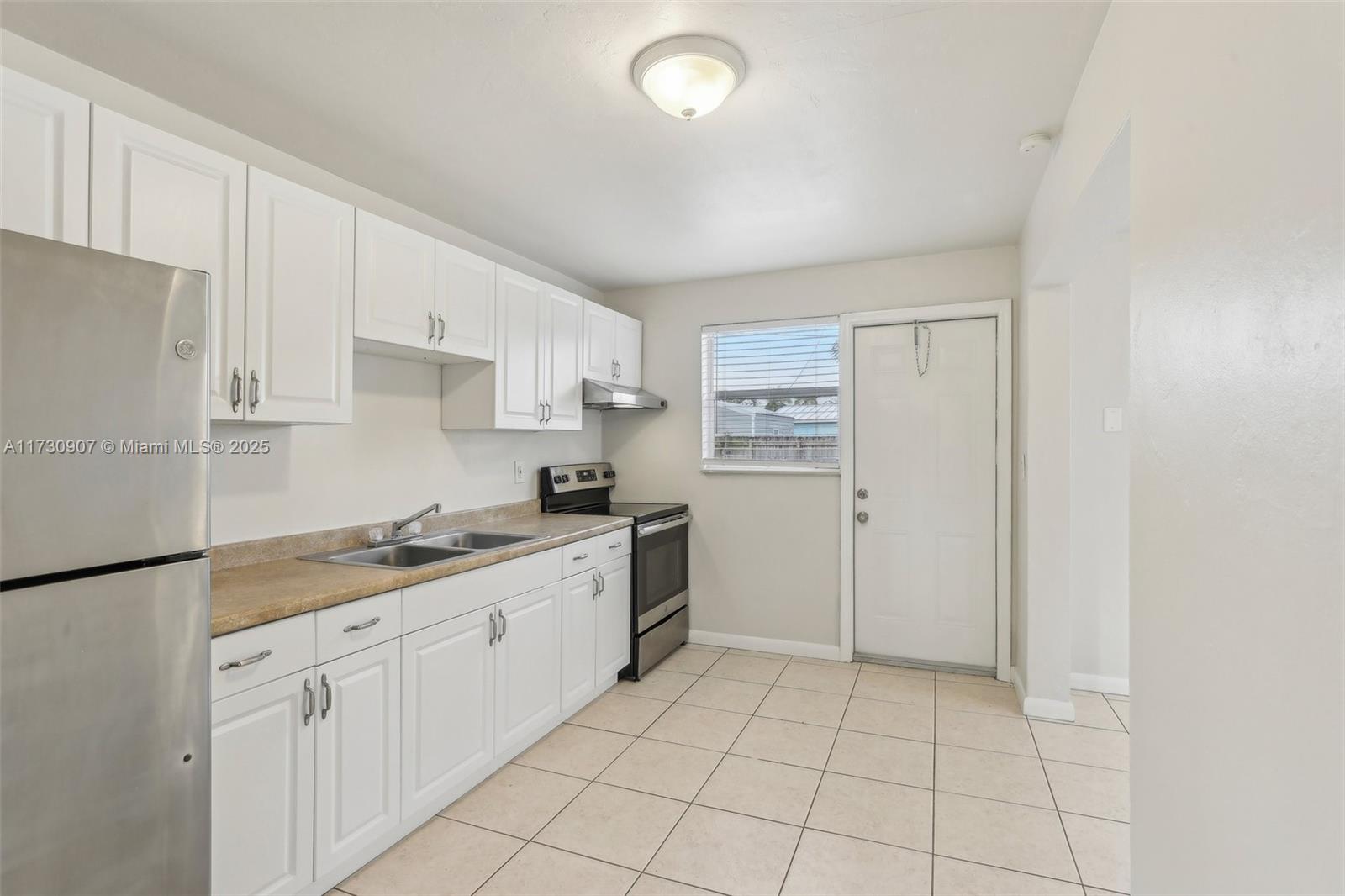 5409 N Andrews Ave Property Photo 10