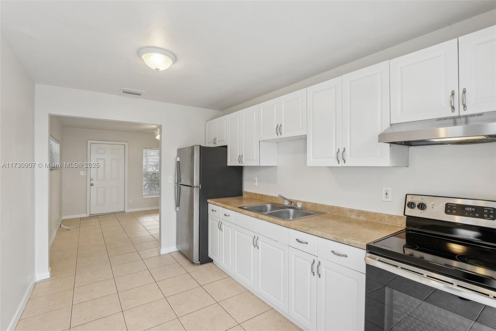 5409 N Andrews Ave Property Photo 11