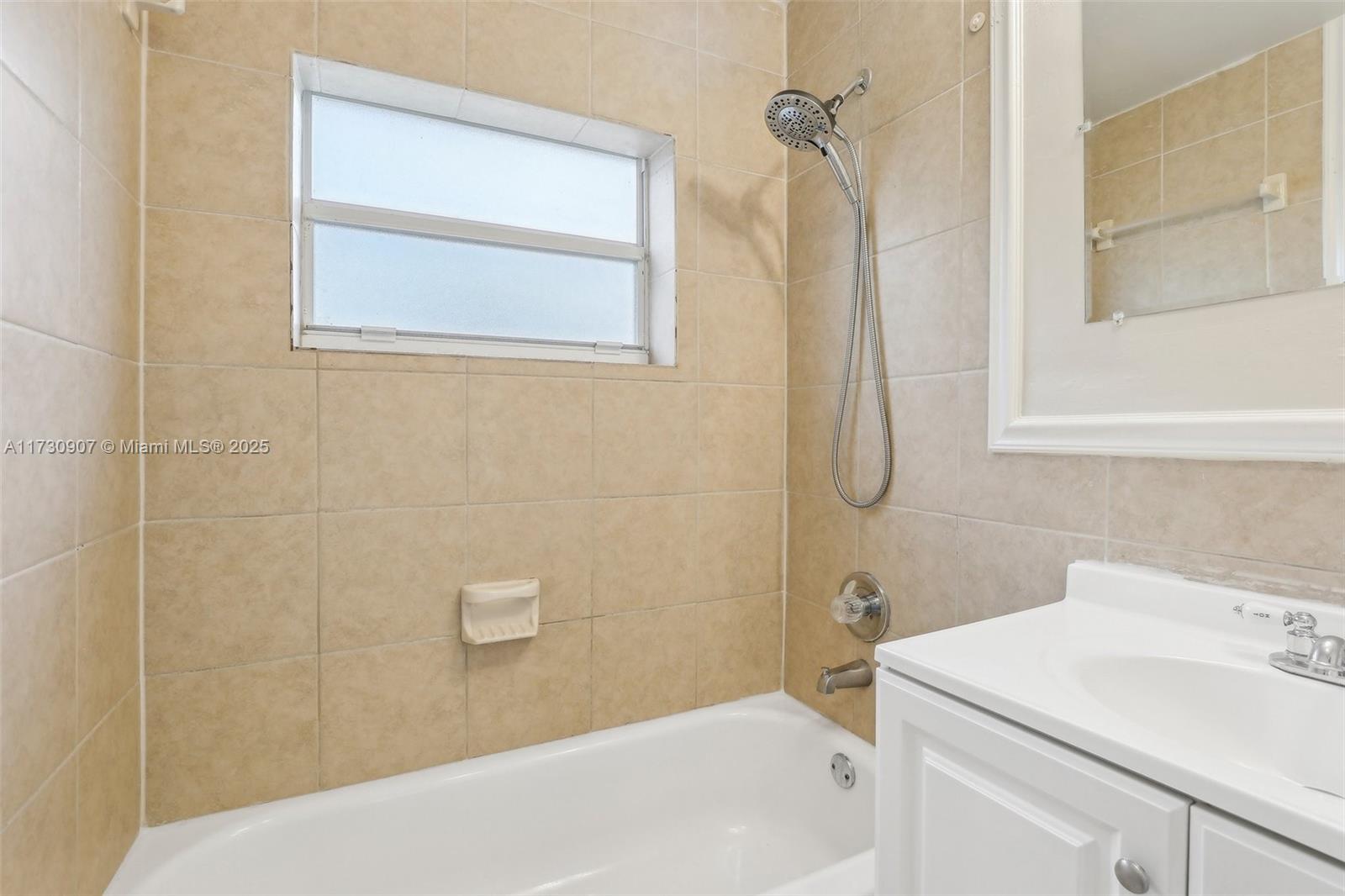 5409 N Andrews Ave Property Photo 20