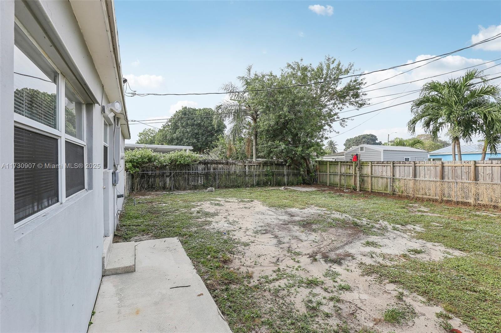 5409 N Andrews Ave Property Photo 24