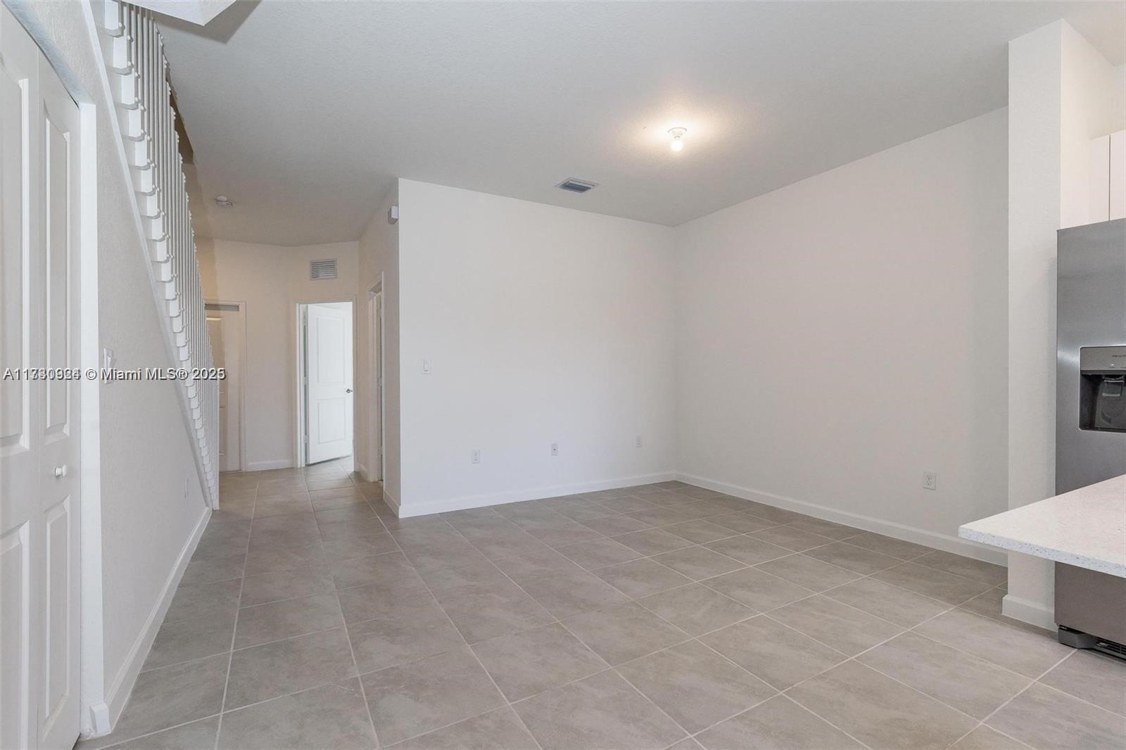 12313 Nw 23rd Court Property Photo 9