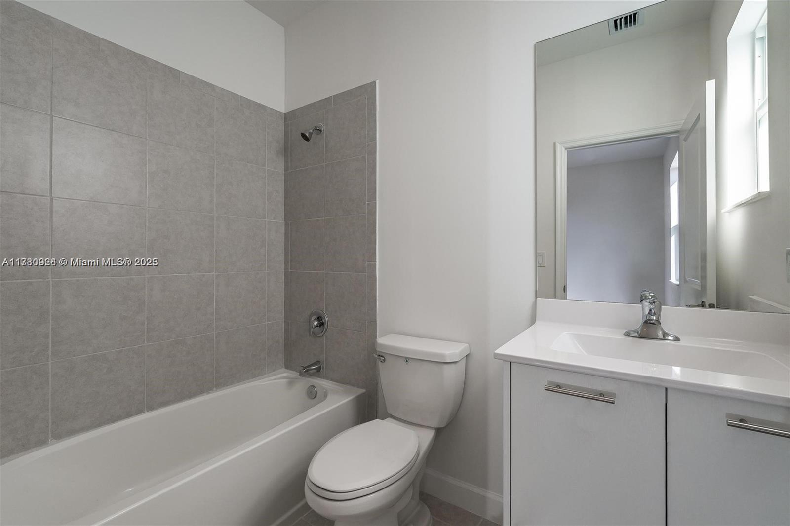 12313 Nw 23rd Court Property Photo 12