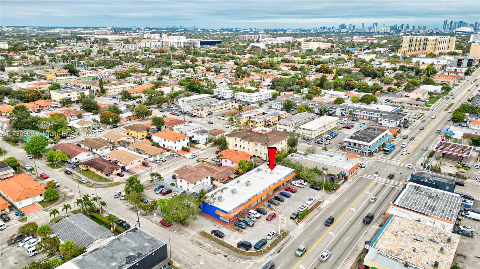 4735 W Flagler St Property Photo 9