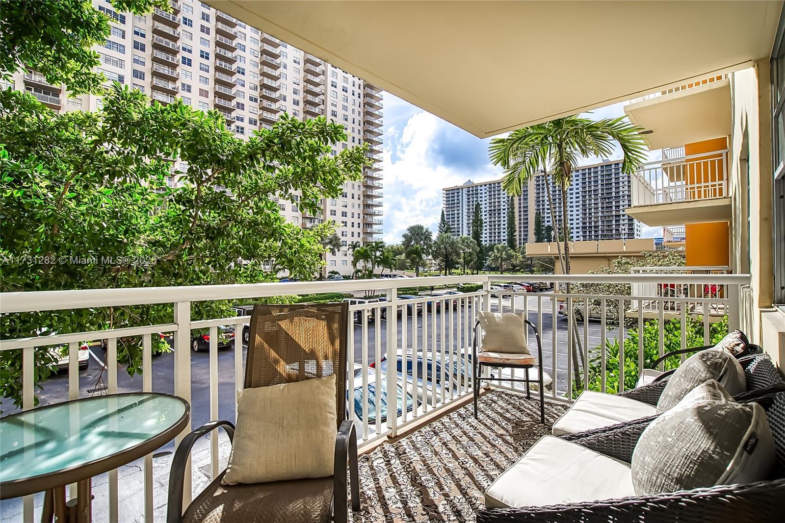 251 174 107 Property Photo 33