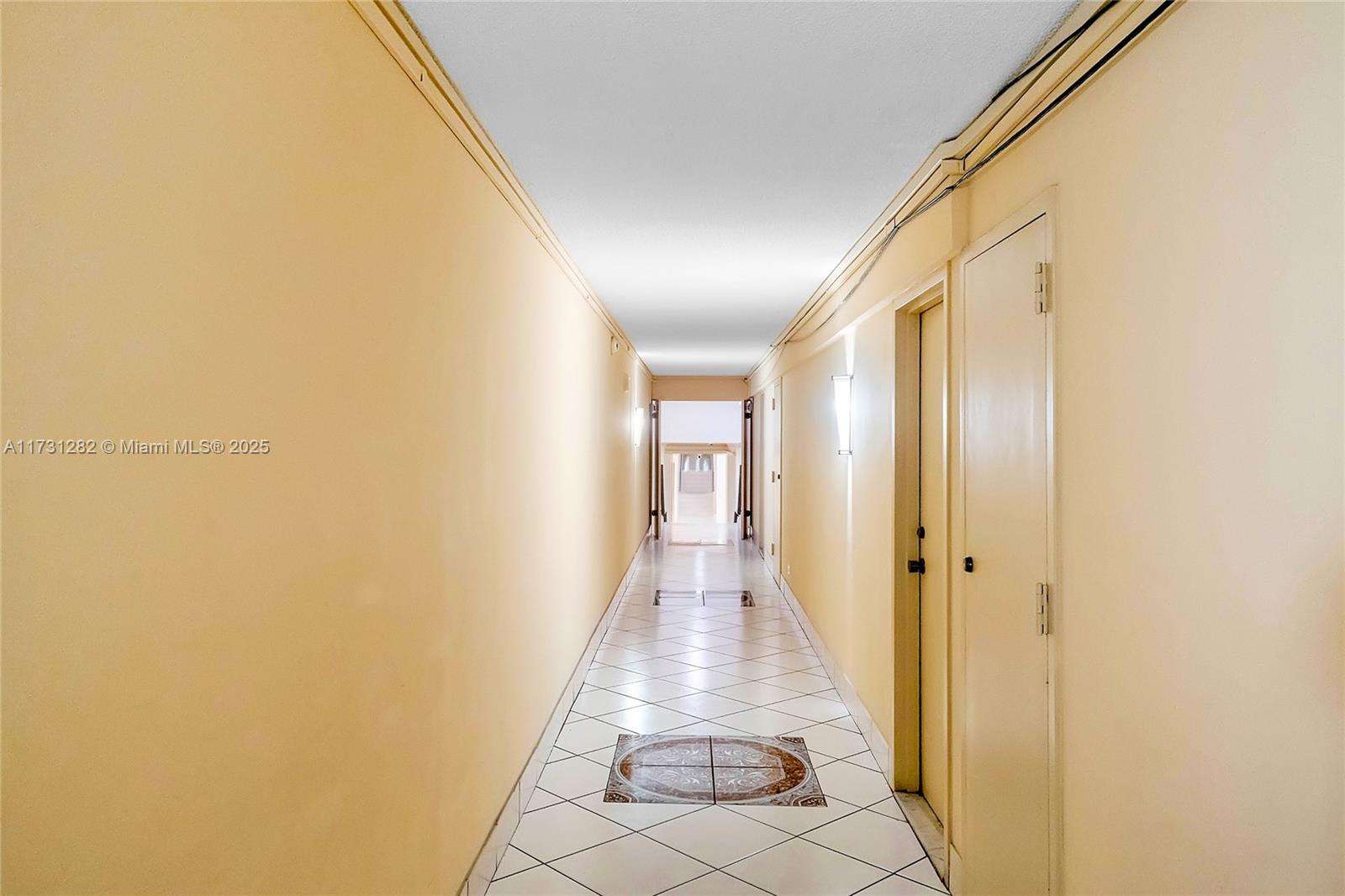251 174 107 Property Photo 39