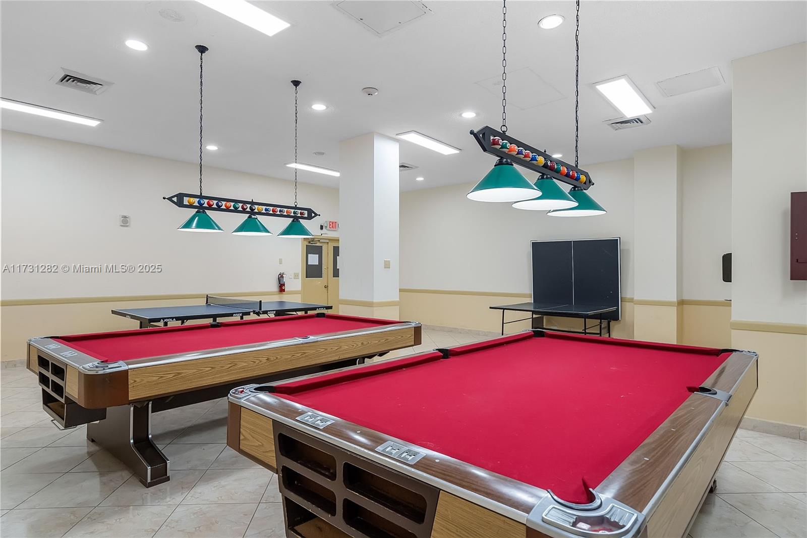 251 174 107 Property Photo 53