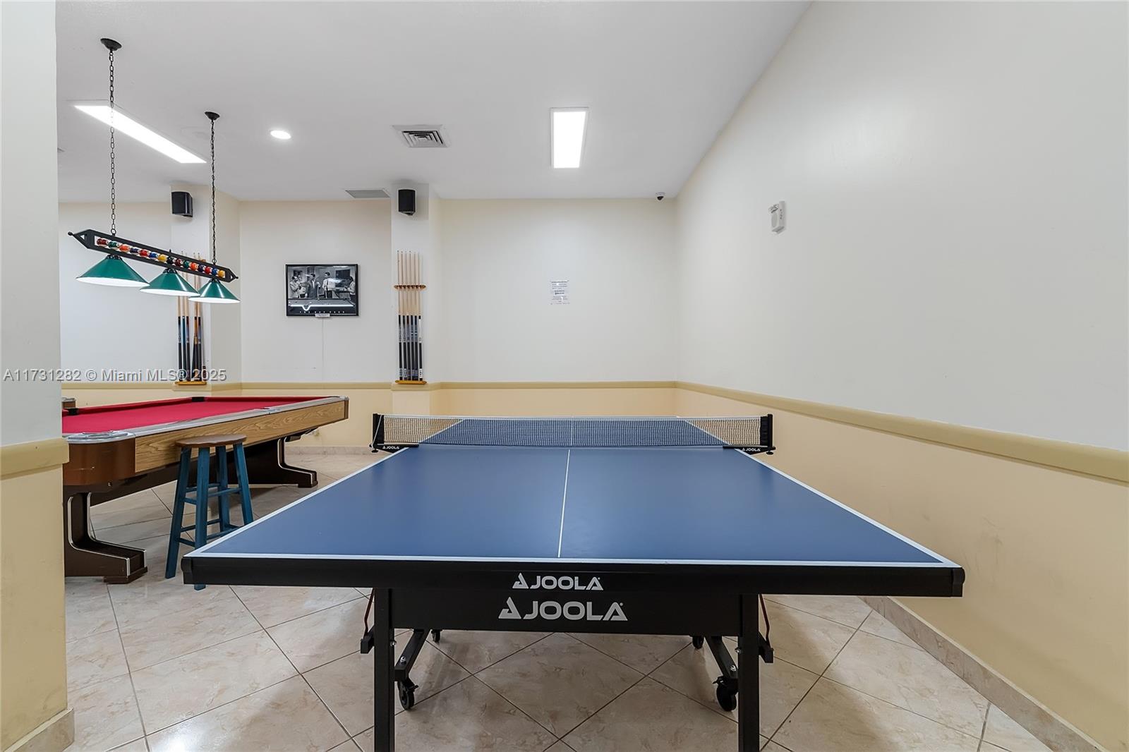 251 174 107 Property Photo 54
