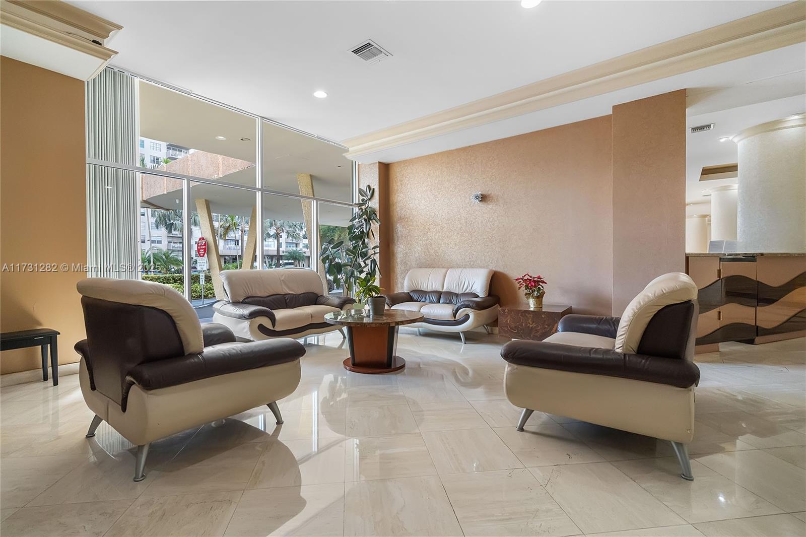 251 174 107 Property Photo 55