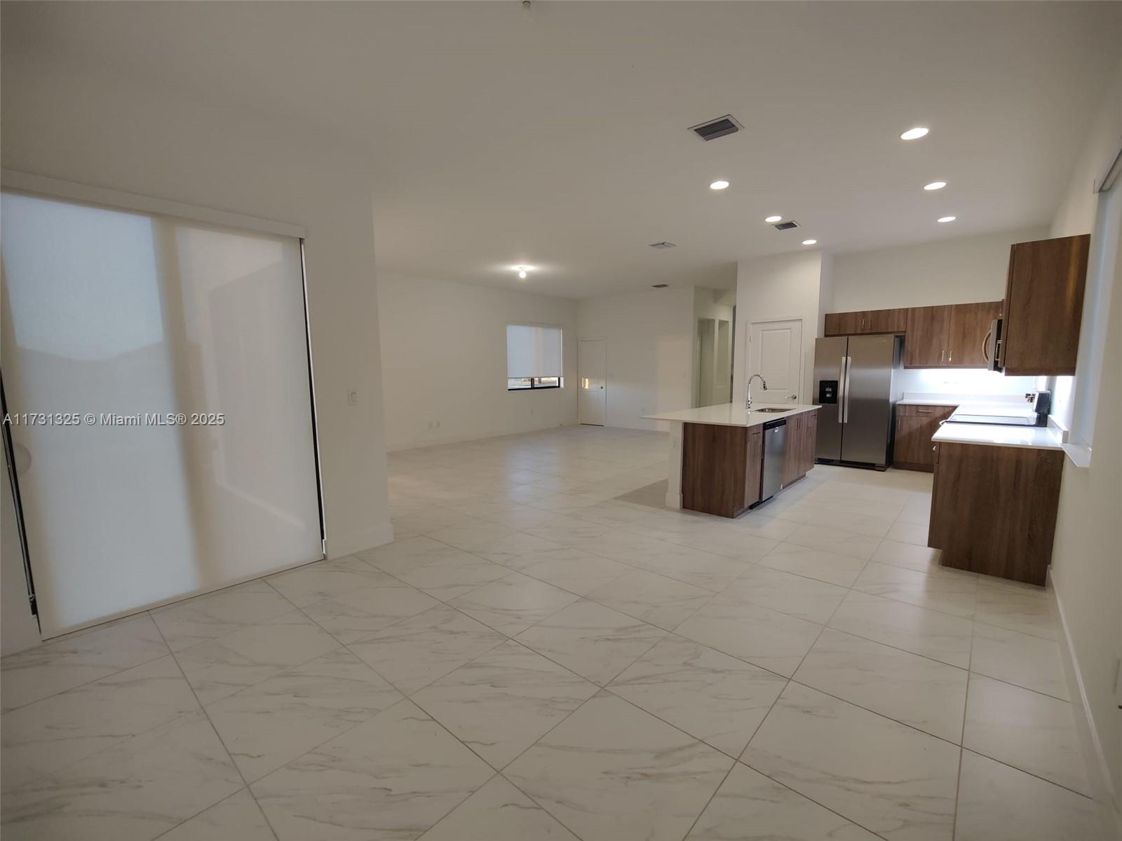 5639 Argento Dr Property Photo 15